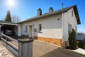 Gepflegtes Wohnhaus mit Garten und traumhaften Weitblick in Windheim – Die vollständige Adresse der Immobilie erhältst du vom Anbieter., 96361 Steinbach am Wald – Vorschaubild 11