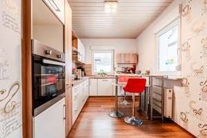 FAMILIENFREUNDLICH - Einfamilienhaus mit viel Platz, Scheune und idyllischem Hof in Ubstadt-Weiher – Die vollständige Adresse der Immobilie erhältst du vom Anbieter., 76698 Ubstadt-Weiher – Vorschaubild 5