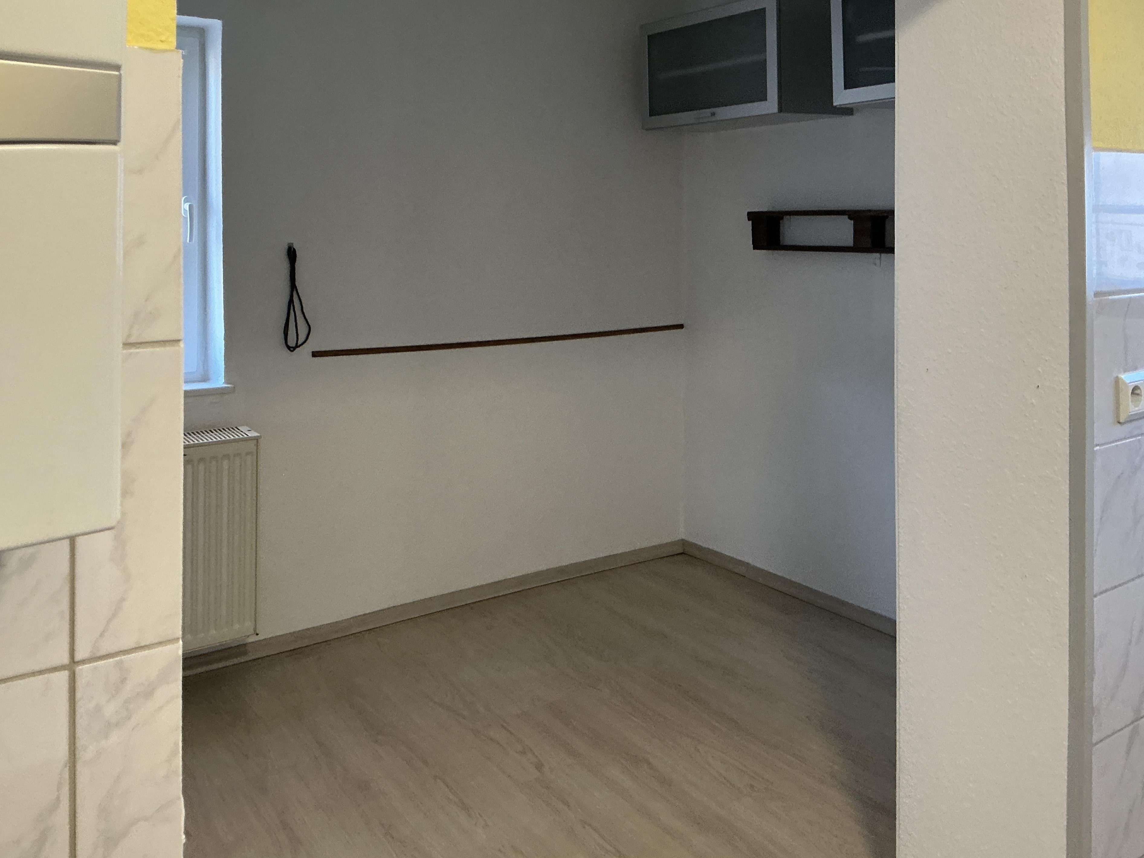 Immobilie in Hann. Münden - Fachwerkhaus in gepflegtem Zustand, frei, Hann.Münden, im beliebtem Ortsteil Gimte - Bild 2