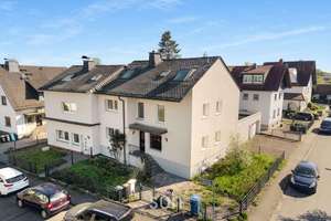 **RAUMWUNDER IN RUHIGER LAGE** Freistehendes EFH mit 9 Zi. inkl. Garten und 4x Stellpl. – Die vollständige Adresse der Immobilie erhältst du vom Anbieter., 61352 Bad Homburg vor der Höhe – Vorschaubild 1
