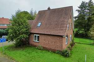 Renovierungsbedürftiges Einfamilienhaus – Die vollständige Adresse der Immobilie erhältst du vom Anbieter., 49828 Lage – Vorschaubild 3
