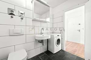 Stilvoll wohnen zwischen Mitte & Kreuzberg – mit Balkon und begehbarem Ankleidezimmer – 10179 Mitte (Ortsteil), Berlin – Vorschaubild 24