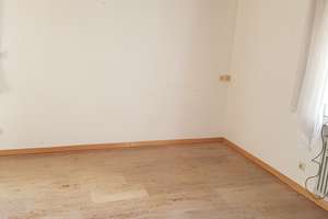 Einfamilien-Wohnhaus mit geräumiger PKW-Garage und schönem Gartengrundstück – Die vollständige Adresse der Immobilie erhältst du vom Anbieter., 74080 Böckingen, Heilbronn – Vorschaubild 18