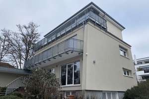* Exklusives Einfamilienhaus in Bestlage Wiesbadens mit attraktivem Grundstück * – Gertrud-Bäumer-Straße 17, 65189 Südost, Wiesbaden – Vorschaubild 3
