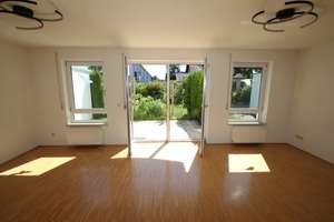 Ellwangen, Doppelhaushälfte mit Garten in Randlage zu vermieten – Leinstraße 17, 73479 Ellwangen (Jagst) – Vorschaubild 3
