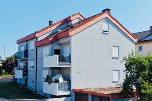 Immobilien-Investment mit Substanz: aller guten Dinge sind Drei!!!  – Die vollständige Adresse der Immobilie erhältst du vom Anbieter., 97508 Grettstadt – Vorschaubild 4