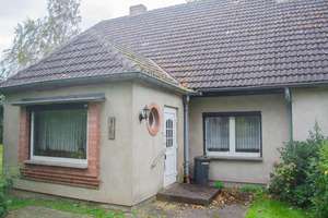 Sanierungsbedürftiges Einfamilienhaus mit Stall und Scheune in idyllischer Feldrandlage von Groß K – Die vollständige Adresse der Immobilie erhältst du vom Anbieter., 18442 Groß Kordshagen – Vorschaubild 7