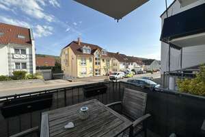 Charmante 3-Zimmer-Wohnung mit Balkon und zwei Stellplätzen in gepflegtem 6-Parteien-Haus – Die vollständige Adresse der Immobilie erhältst du vom Anbieter., 63834 Sulzbach am Main – Vorschaubild 3