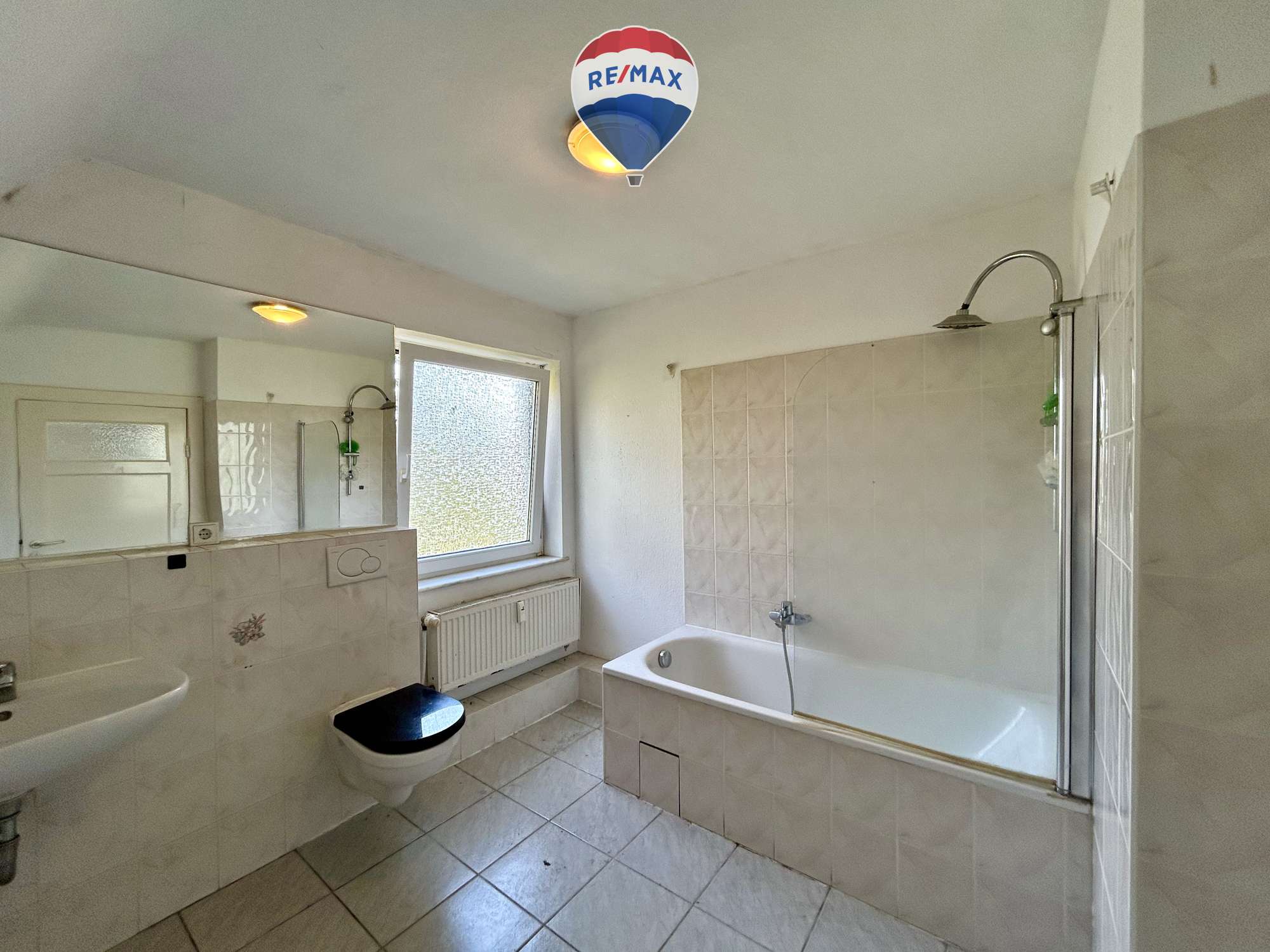 Großzügiges Zweifamilienhaus mit viel Potenzial - zur Eigennutzung oder Anlage, Hamburg – Bild 3