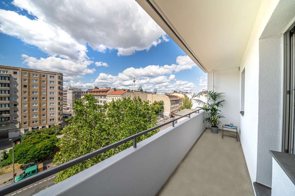 Immobilie in Berlin - Mitte: Köpenicker Str.: u.a. VERMIETETE 1-Zi-NEUBAU-Whg. im 9. OG - 36 m² per SOFORT zu VERKAUFEN - Bild 1