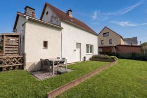 Einziehen und wohlfühlen – Gepflegtes Einfamilienhaus mit Kamin und Garten – Die vollständige Adresse der Immobilie erhältst du vom Anbieter., 9618 Brand-Erbisdorf – Vorschaubild 9