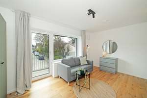 Stylisch möbliertes  1-Zimmer-Apartment mit Südbalkon – Mitteisstraße 31, 80935 Lerchenau-Ost, München – Vorschaubild 2