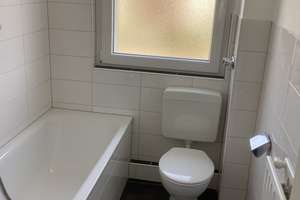 2,5 Zimmerwohnung mit großen Balkon in Heßler.