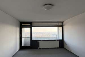 Toller Ausblick - Zentrale Lage, 1 Zi-Eigentumswohnung mit Loggia – Berliner Platz 1D, 38102 Viewegsgarten-Bebelhof, Braunschweig – Vorschaubild 2