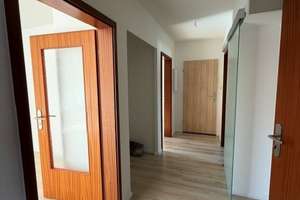sanierte 3-Zimmer-Wohnung im DG mit Balkon – 23564 Sankt Gertrud, Lübeck – Vorschaubild 6
