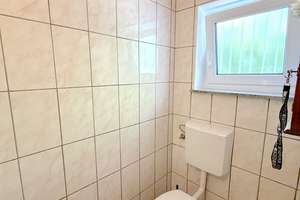 Wundervolles Reiheneckhaus mit viel Platz für die Familie – Die vollständige Adresse der Immobilie erhältst du vom Anbieter., 89231 Neu-Ulm – Vorschaubild 8