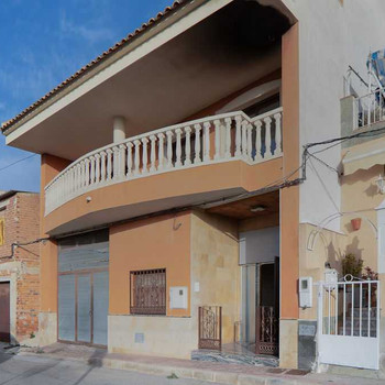 Solvia Immobilien Haus Archena