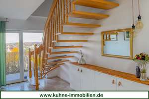 Zweifamilienhaus mit Charme und Platz für eigene Ideen – Die vollständige Adresse der Immobilie erhältst du vom Anbieter., 57629 Müschenbach – Vorschaubild 3