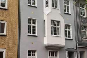 Erstbezug nach Kernsanierung; 3,5-Zimmer-Wohnung in Duisburg-Duissern