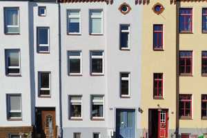 Lukratives 3-Familienhaus mit Garage nur wenige Minuten vom Marktplatz – Wismar – Vorschaubild 1
