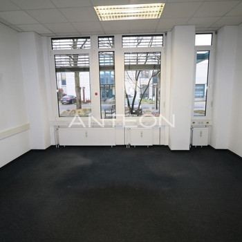 Lager + Büro | Rampen & ebenerdig | 7,5 m UKB