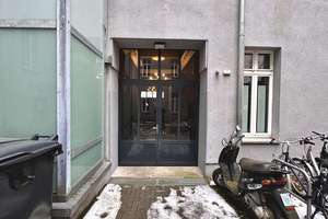 Altbau-Ikone mit Lift, Balkon, Stuck & High-End-Design - Friedrichshain Bestlage – Die vollständige Adresse der Immobilie erhältst du vom Anbieter., 10243 Friedrichshain, Berlin – Vorschaubild 38