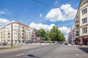 2025 FERTIG! Neue 77m² Dachgeschosswohnung Friedrichshain: Südblick, XXL Terrasse, 3 Zi.! – Grünberger Straße 65, 10245 Friedrichshain, Berlin – Vorschaubild 30