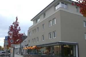 Großzügige und helle 3-Zimmer-Wohnung (107 m²) in zentraler Lage von Bobingen