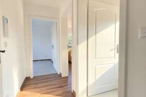 +++ Bezugsfrei: sonniges 2-Familien-Traumhaus in toller Lage mit EBK, Garagen und großem Garten +++ – Die vollständige Adresse der Immobilie erhältst du vom Anbieter., 76436 Rastatt – Vorschaubild 11