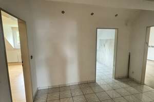 5-Zimmer-Dachgeschosswohnung in Köln-Stammheim – Isidor-Caro-Straße 35, 51061 Stammheim, Köln – Vorschaubild 11