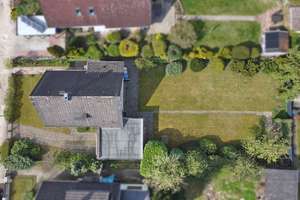 Freistehendes Einfamilienhaus mit Garage in Hamburg-Jenfeld – Die vollständige Adresse der Immobilie erhältst du vom Anbieter., 22043 Jenfeld, Hamburg – Vorschaubild 4