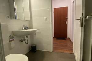 Helle, möblierte 1-Zimmer-Wohnung mit Balkon in München-Giesing von privat – Wirtstr. 15, 81539 Obergiesing, München – Vorschaubild 5
