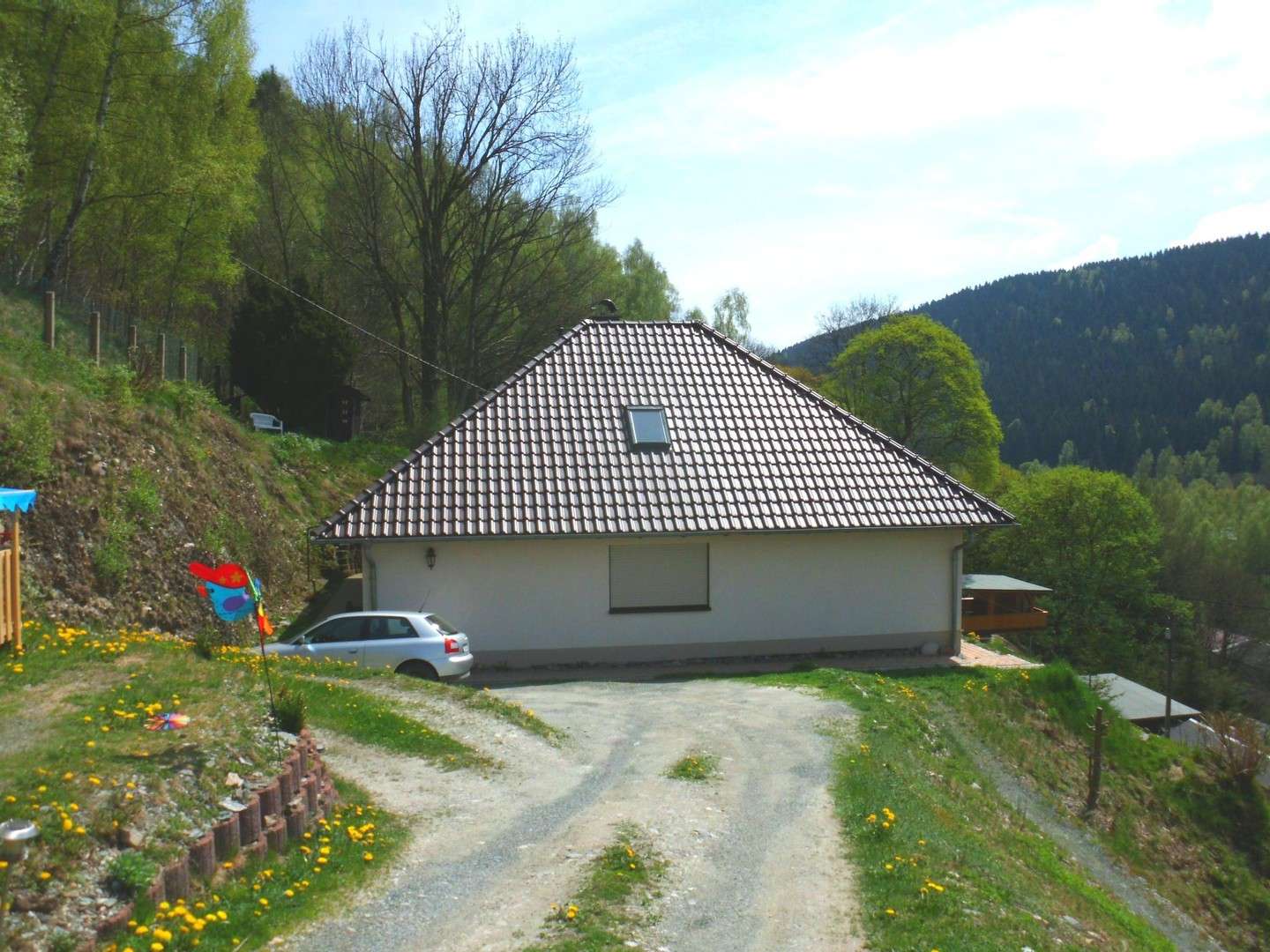 Schnäppchen nach Rohrbruch - gemütliches Zweifamilienhaus mit Fernblick in Klingenthal, Vogtlandkreis – Bild 3