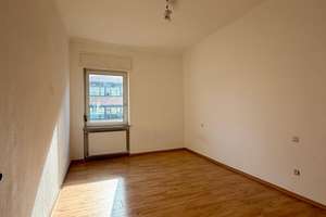 Charmante 3-Zimmer-Altbauwohnung in begehrter Karlsruher Wohnlage – Die vollständige Adresse der Immobilie erhältst du vom Anbieter., 76135 Südweststadt, Karlsruhe – Vorschaubild 6