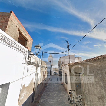 WOHNUNG IN LOS GALLARDOS, ALMERÍA