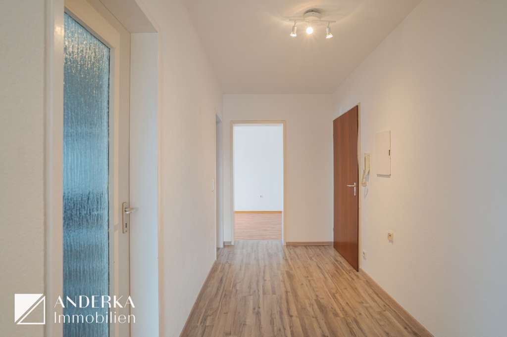 Immobilie in Günzburg - Helle Räume und klare Strukturen! 2-Zimmer-Wohnung mit Charme in Günzburg zu verkaufen! - Bild 3