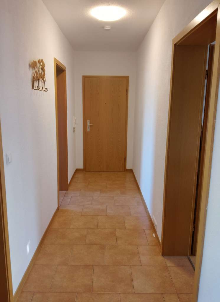 Immobilie in Grimmen - 3-Zimmer Wohnung mit Balkon und Stellplatz in Grimmen - Bild 2