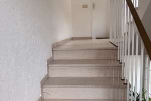 Attraktive 2,5‑Zimmer‑Wohnung mit Erker, Parkett & TG‑Stellplatz (Wallbox) in Köln‑Weiden – Die vollständige Adresse der Immobilie erhältst du vom Anbieter., 50858 Weiden, Köln – Vorschaubild 2
