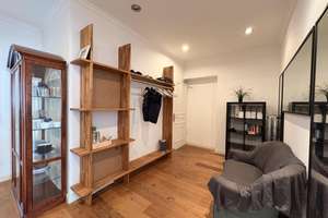 Stilvolle Altbauwohnung mit großem Balkon im Herzen Frankfurts – großzügig, hell und ruhig – 60329 Bahnhofsviertel, Frankfurt am Main – Vorschaubild 6