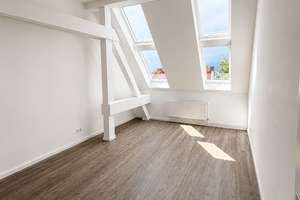 Frisch sanierte Dachgeschoss-Wohnung I sofort verfügbar – Eichborndamm 32, 13403 Reinickendorf (Ortsteil), Berlin – Vorschaubild 5