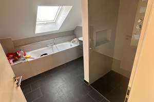 Exklusives 2.Fam Haus zur Alleinnutzung in Bester Lage - Sofort Bezugsfrei ! – Anne-Frank-Str. 51, 58739 Wickede (Ruhr) – Vorschaubild 6