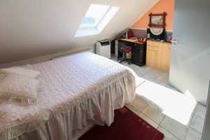 Ihr neues Zuhause in Stuttgart-Hausen: Modernes Reihenhaus mit Terrasse u. Garage – Stuttgart – Vorschaubild 13