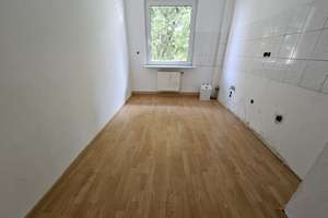 Bezugsfreie Mietwohnung mit ca. 65 m² Wohnfläche, 3 Zimmern und kleinem Balkon – Die vollständige Adresse der Immobilie erhältst du vom Anbieter., 44866 Leithe, Bochum – Vorschaubild 3