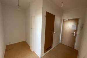 Helle 2-Zimmer-Wohnung mit Blick auf Alt-Marzahn – Marzahner Promenade 49, 12679 Marzahn, Berlin – Vorschaubild 3