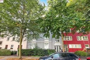 Großzügige Altbau-Maisonette mit Dachterrasse & Gartenanteil in Altenessen-Süd – 45326 Altenessen-Süd, Essen – Vorschaubild 16