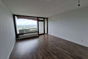 Schöne 1-Zimmer-Wohnung mit tollem Ausblick im Zentrum von Mannheim Vogelstang – Geraer Ring 2, 68309 Vogelstang, Mannheim – Vorschaubild 1