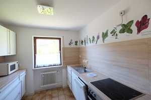 Sonniges Einfamilienhaus zum renovieren, mit herrlichem Grundstück in leichter Süd-Hanglage! – München (Kreis) – Vorschaubild 9
