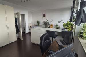 Helle, lichtdurchflutete Wohnung in absolut zentraler Lage, modern und möbliert – D.-Martin-Luther-Straße 14, 93047 Innenstadt, Regensburg – Vorschaubild 6