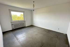 4-Zimmer-Wohnung, mit Balkon und  PKW-Tiefgaragenplatz, frei geworden… – 50739 Bilderstöckchen, Köln – Vorschaubild 5