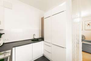 Komfortables Wohnen in gepflegtem Ambiente – 4,5 Zimmer mit Balkon – Die vollständige Adresse der Immobilie erhältst du vom Anbieter., 89231 Neu-Ulm – Vorschaubild 8